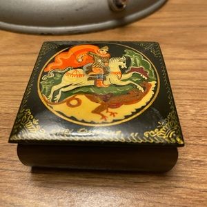Tiny Trinket Box